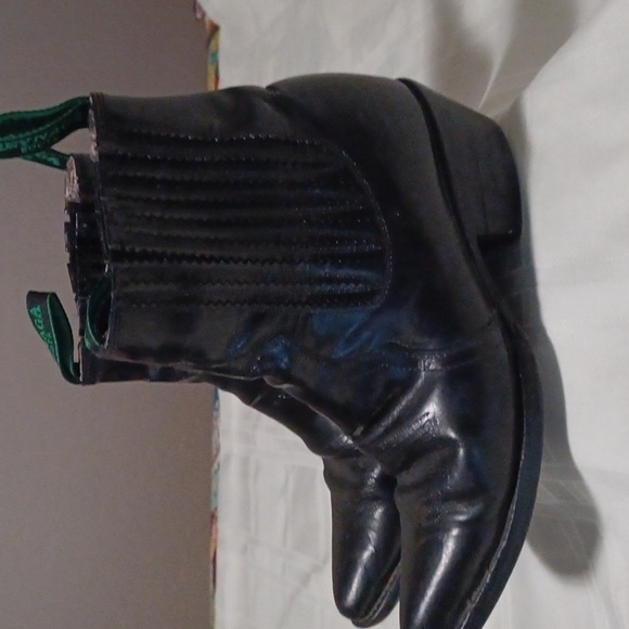Reynaga, Black, western ankle boots. SZ 7 - Picture 4 of 10